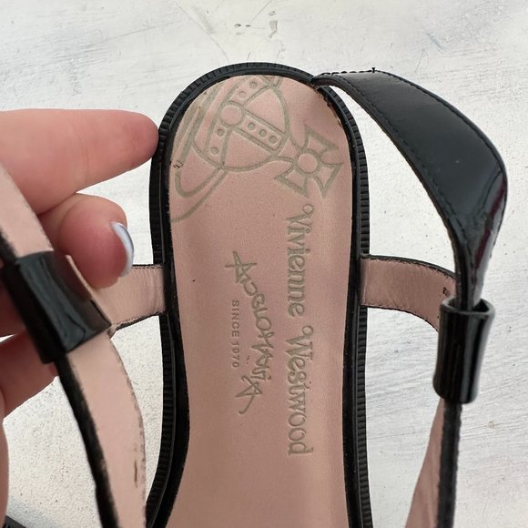 Vivienne Westwood T-strap Buckle Flat Sandals 40 Black Patent Leather Mesh Vamp - Picture 3 of 8